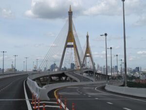 LINE_ALBUM_งานบริการติดตั้งเสาล้มลุก_260423_20